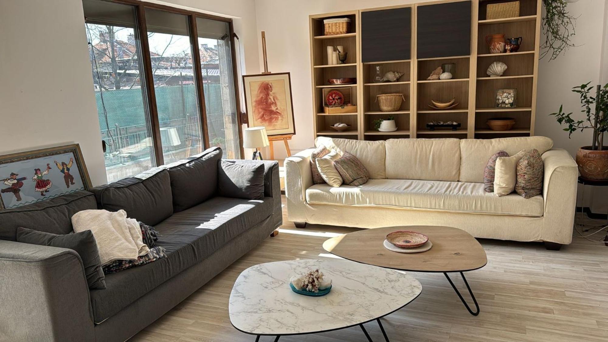 Kazanlak Large Guest House Apartment Near The Center With Full Kitchen & Dining Room, King Beds, Garden Patio, Free Parking & Self Check-In Extérieur photo