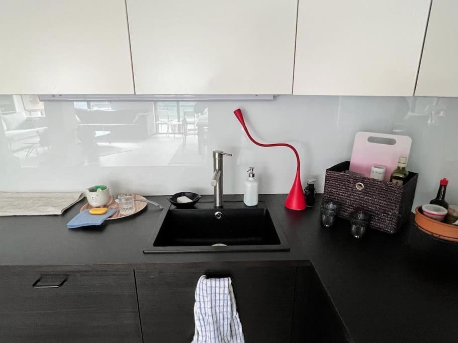 Kazanlak Large Guest House Apartment Near The Center With Full Kitchen & Dining Room, King Beds, Garden Patio, Free Parking & Self Check-In Extérieur photo