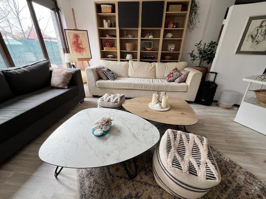 Kazanlak Large Guest House Apartment Near The Center With Full Kitchen & Dining Room, King Beds, Garden Patio, Free Parking & Self Check-In Extérieur photo