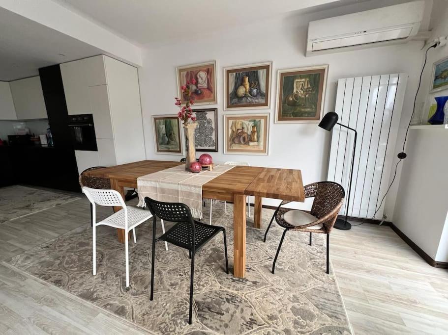 Kazanlak Large Guest House Apartment Near The Center With Full Kitchen & Dining Room, King Beds, Garden Patio, Free Parking & Self Check-In Extérieur photo